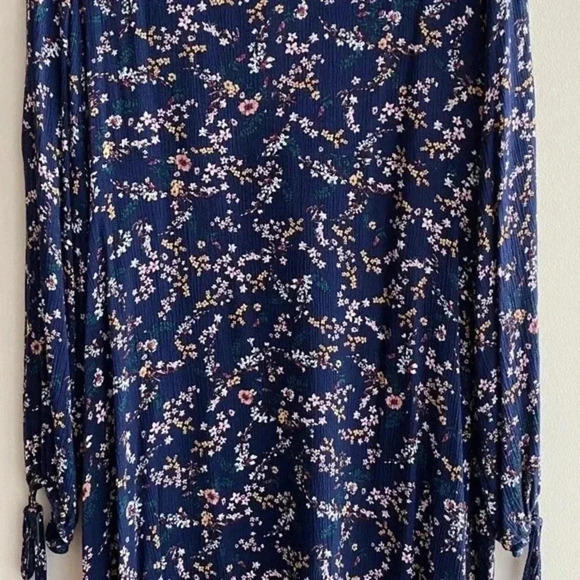 American Eagle Outfitters Cold Shoulder Floral Dress, Size M - Picture 4 of 16